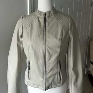 J2 by Jou Jou Women's Light Leather Jacket